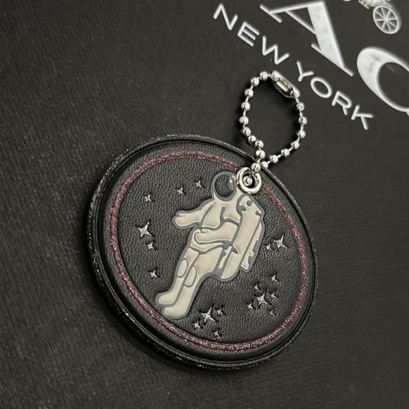 Coach X NASA Space ASTRONAUT Black Multi Leather Bag Charm Rare Star Glitter - Picture 3 of 9